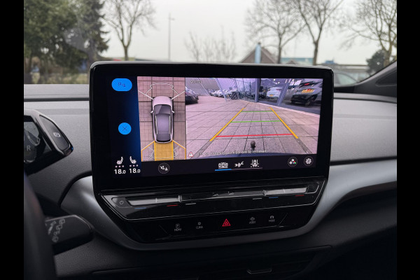 Volkswagen ID.4 Aut. First Max 77 kWh | SoH 91% | Warmtepomp | Trekhaak | Panorama | IQ- Light | 360 Camera |