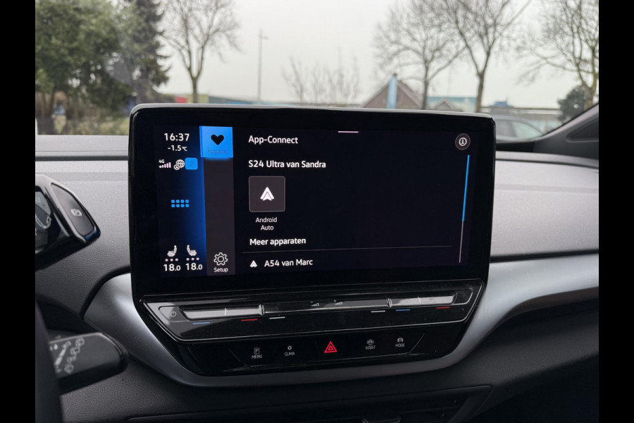 Volkswagen ID.4 Aut. First Max 77 kWh | SoH 91% | Warmtepomp | Trekhaak | Panorama | IQ- Light | 360 Camera |