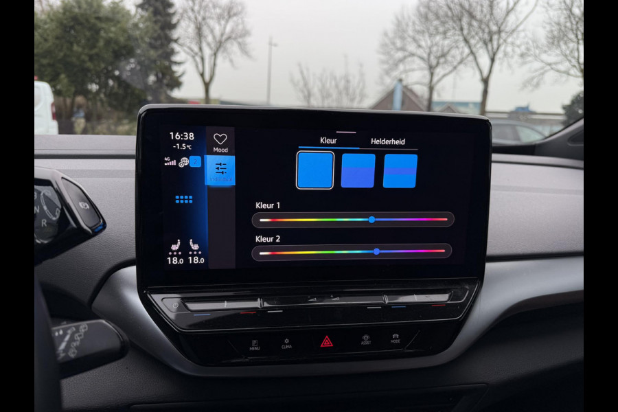 Volkswagen ID.4 Aut. First Max 77 kWh | SoH 91% | Warmtepomp | Trekhaak | Panorama | IQ- Light | 360 Camera |