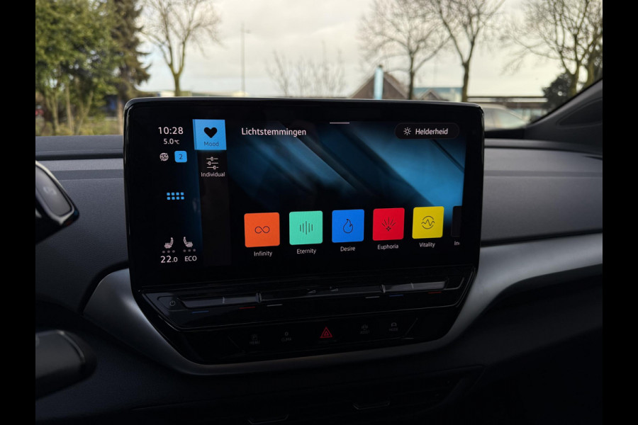 Volkswagen ID.4 Aut. Pro Edition 77kWh | SoH 94% | Trekhaak | Navi | Panorama | Camera | IQ-Light |