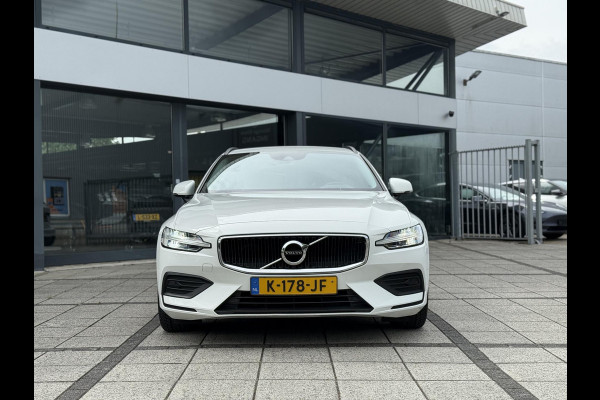 Volvo V60 2.0 B3 Aut. 163pk MHEV Momentum | Trekhaak | Navi | LED | Camera |  LMV |