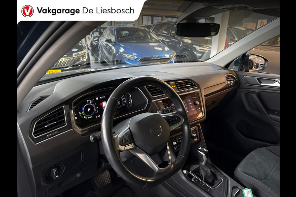 Volkswagen Tiguan 1.4 TSI eHybrid,Business+,navi,camera,apple carplay,stoelverw.IQ light