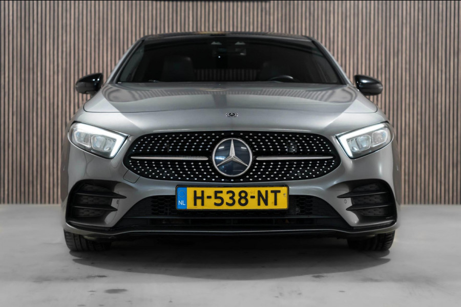 Mercedes-Benz A-Klasse 200 AMG PANO LED CAMERA
