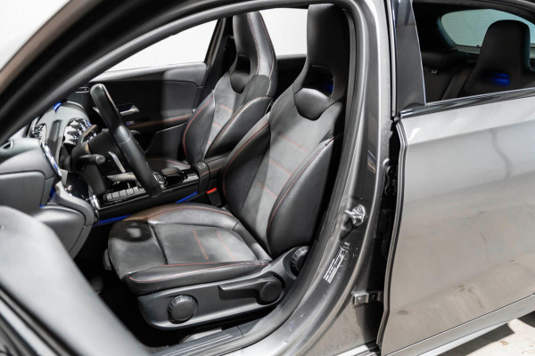 Mercedes-Benz A-Klasse 200 AMG PANO LED CAMERA