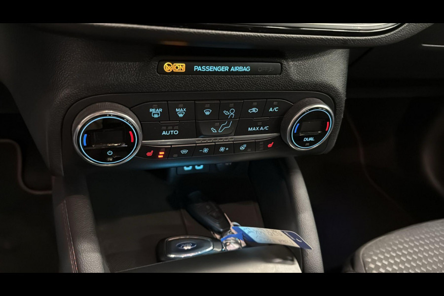 Ford Focus 1.0 EcoBoost Hybrid ST Line X Business Full options | Winter Pack