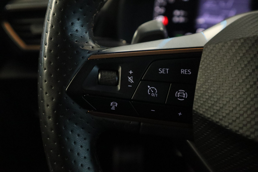 CUPRA Formentor 1.4 e-Hybrid VZ Performance ACC PDC Keytles 245PK