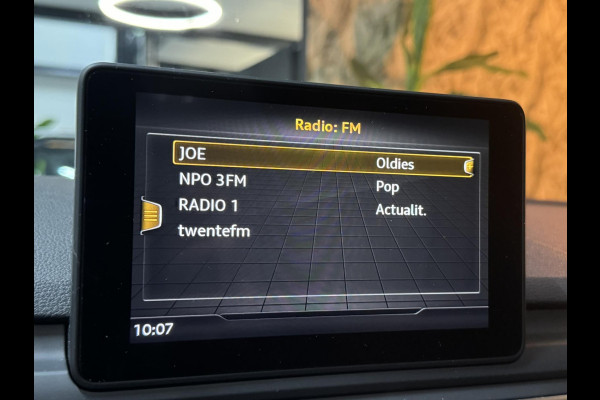 Audi A4 Limousine 1.4 TFSI NAP Garantie Trekhaak Cruise Control Led Xenon Rijklaar