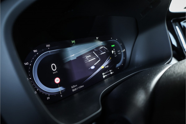 Volvo XC60 2.0 T6 Plug-in hybrid AWD Ultimate Black Edition - Panorama | Memory | Elek. Trekhaak | Stuurverwarming
