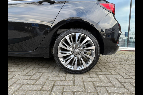 Opel Astra 1.6 Turbo Innovation - Automaat - Navi - Leder - Parkeerhulp - Org.NL