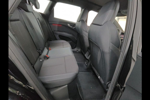 Audi Q4 e-tron Aut. 40 S-Line Competition 77 kWh | Navi | Camera | Stoel Verwarming |