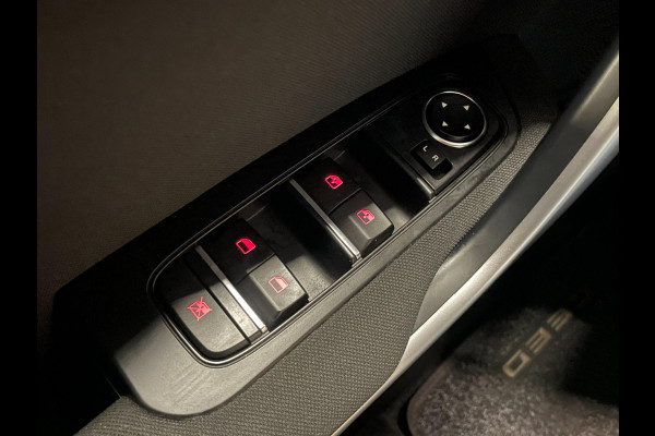 Kia Ceed Sportswagon 1.0 T-GDi DynamicLine|APPLE CARPLAY|ANDROID AUTO|STOEL+STUURVERW|CAMERA|CRUISE,CLIMATE CTRL|1E EIG.|INCL.BTW|