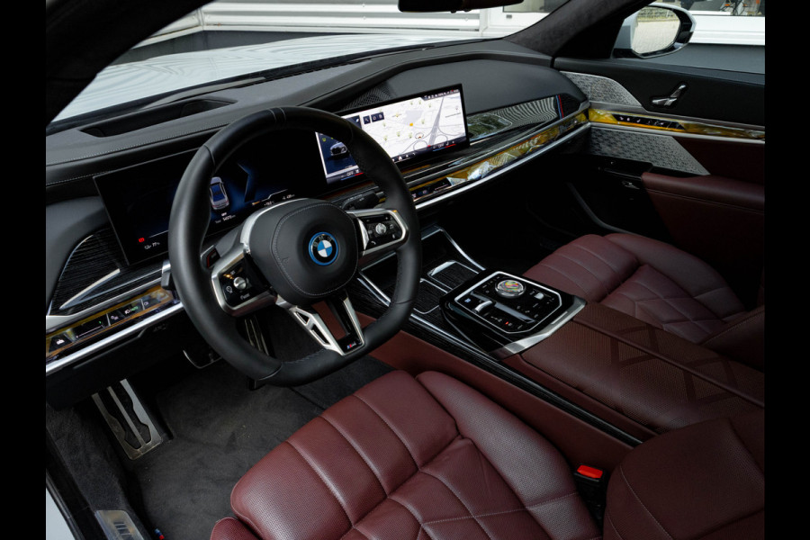 BMW i7 xDrive60 - M-Sport Pro - Executive Drive Pro - Bowers & Wilkins - Driving Ass Prof