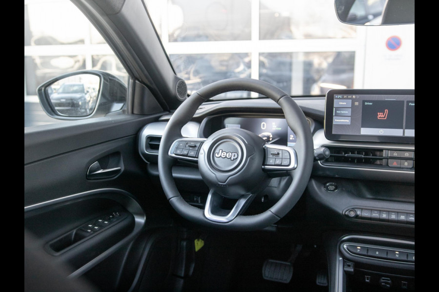 Jeep Avenger Summit 54 kWh | Uit voorraad leverbaar | Schuif/Kanteldak | Winter Pack | Infotainment&Convenience Pack | Warmtepomp