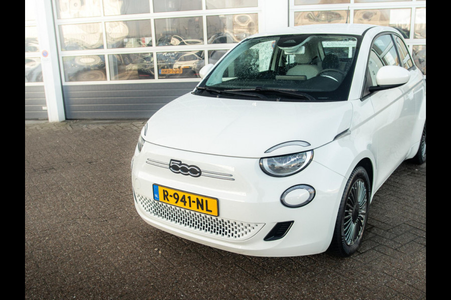 Fiat 500E Icon 42 kWh | Clima | Cruise | PDC | 16" | Apple Carplay