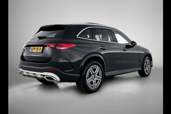 Mercedes-Benz GLC 300 e 4MATIC AMG Plug-In Hybride | 360  graden Camera | Memory seats | Schuifkanteldak | Sfeerverlichting | Chroompakket | Keyless entry Inclusief 24 maanden MB Certified garantie voor Europa.