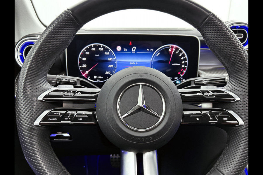 Mercedes-Benz GLC 300 e 4MATIC AMG Plug-In Hybride | 360  graden Camera | Memory seats | Schuifkanteldak | Sfeerverlichting | Chroompakket | Keyless entry Inclusief 24 maanden MB Certified garantie voor Europa.