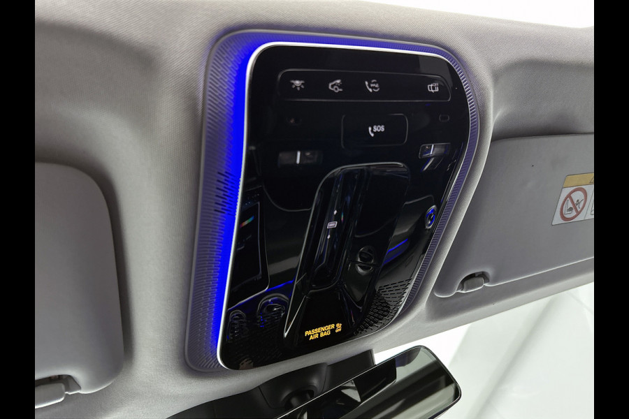 Mercedes-Benz GLC 300 e 4MATIC AMG Plug-In Hybride | 360  graden Camera | Memory seats | Schuifkanteldak | Sfeerverlichting | Chroompakket | Keyless entry Inclusief 24 maanden MB Certified garantie voor Europa.