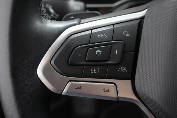 Volkswagen Polo 1.0 TSI 95pk DSG Style | Navigatie | Apple Carplay/Android Auto | Parkeersensoren | Park Assist | Adaptive Cruise Control | Stoelverwarming | Airco | Digitale cockpit