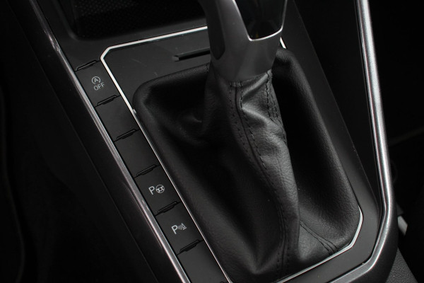 Volkswagen Polo 1.0 TSI 95pk DSG Style | Navigatie | Apple Carplay/Android Auto | Parkeersensoren | Park Assist | Adaptive Cruise Control | Stoelverwarming | Airco | Digitale cockpit