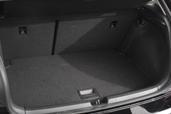 Volkswagen Polo 1.0 TSI 95pk DSG Style | Navigatie | Apple Carplay/Android Auto | Parkeersensoren | Park Assist | Adaptive Cruise Control | Stoelverwarming | Airco | Digitale cockpit