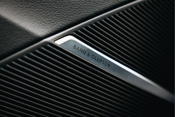 Audi RSQ8 4.0 TFSI quattro ABT audi exclusive | ABT-R | 1 of 125 | Ceramic | Full Carbon | Verwarmde en verkoelde sportstoelen | B/O |