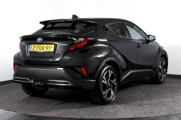 Toyota C-HR 2.0 Hybrid Dynamic | Adapt. Cruise | Stoel-+Stuurverw. | PDC | Camera | NAV+App. Connect | ECC | Afn. Trekhaak | LM 18" |