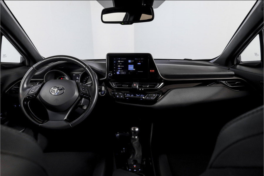 Toyota C-HR 2.0 Hybrid Dynamic | Adapt. Cruise | Stoel-+Stuurverw. | PDC | Camera | NAV+App. Connect | ECC | Afn. Trekhaak | LM 18" |