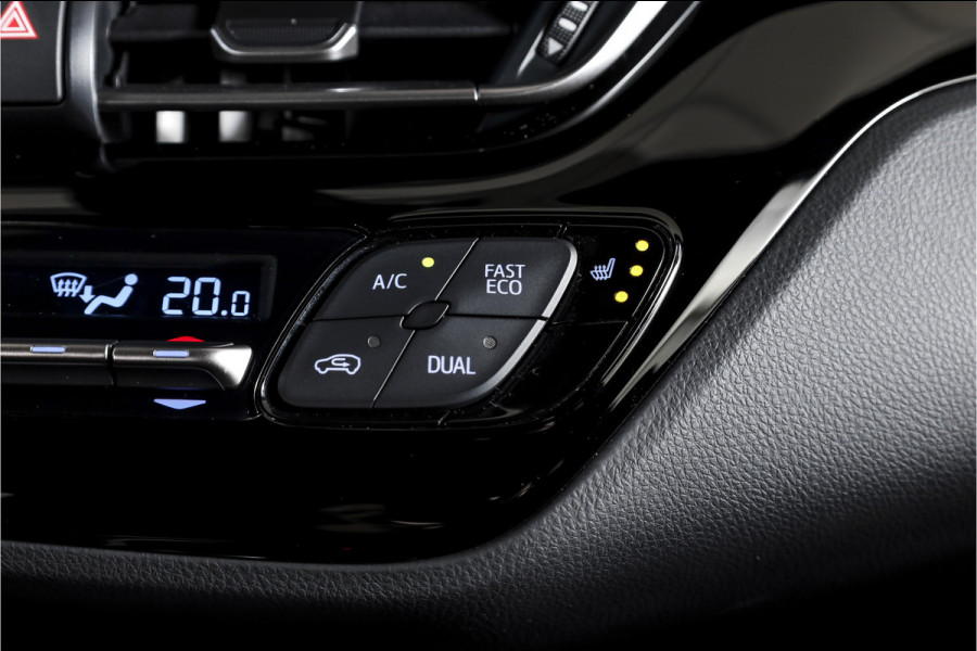 Toyota C-HR 2.0 Hybrid Dynamic | Adapt. Cruise | Stoel-+Stuurverw. | PDC | Camera | NAV+App. Connect | ECC | Afn. Trekhaak | LM 18" |