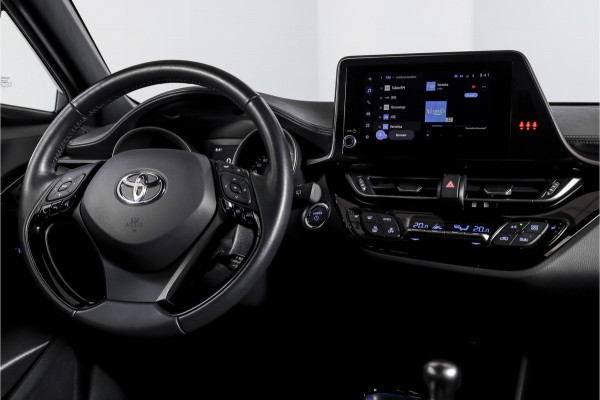 Toyota C-HR 2.0 Hybrid Dynamic | Adapt. Cruise | Stoel-+Stuurverw. | PDC | Camera | NAV+App. Connect | ECC | Afn. Trekhaak | LM 18" |
