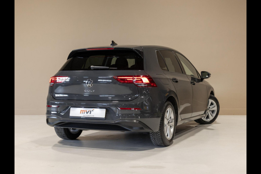 Volkswagen Golf 1.0 TSI Life / 110pk / Cruise / Airco / Klimaatregeling / Navigatie / Apple Carplay