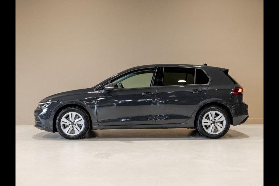 Volkswagen Golf 1.0 TSI Life / 110pk / Cruise / Airco / Klimaatregeling / Navigatie / Apple Carplay