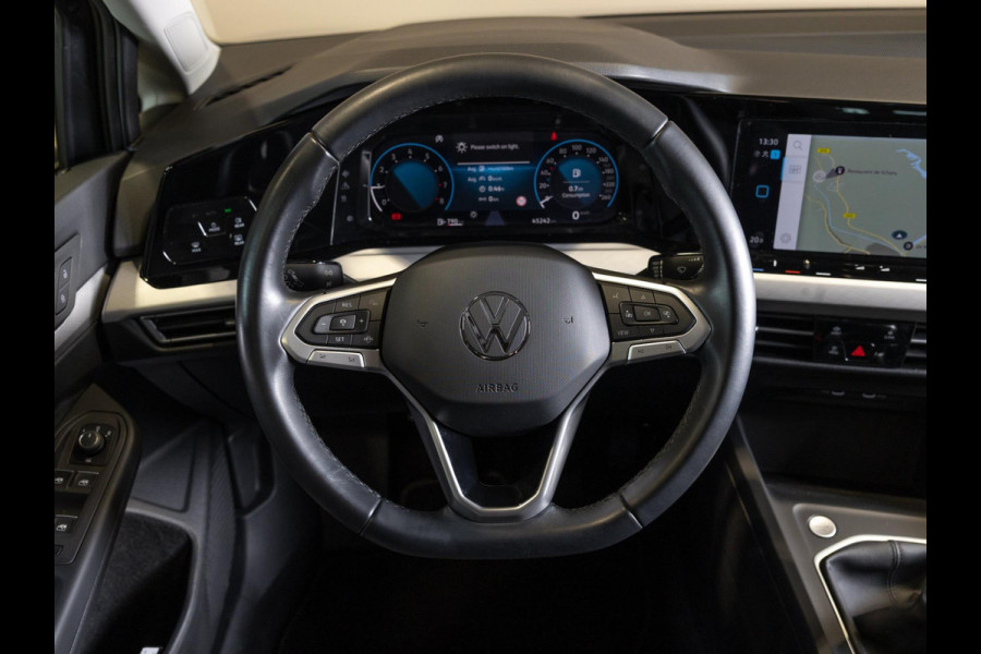 Volkswagen Golf 1.0 TSI Life / 110pk / Cruise / Airco / Klimaatregeling / Navigatie / Apple Carplay