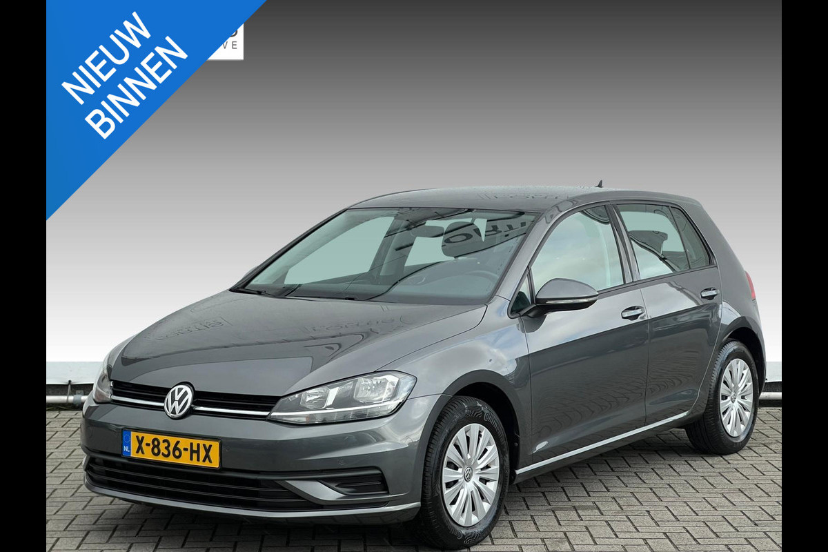 Volkswagen Golf 1.0 TSI Trendline CARPLAY | CAMERA | NAVI |