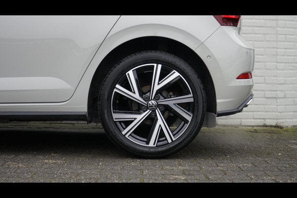 Volkswagen Polo 1.0 TSI 3x R-Line 110PK AUTOMAAT-ACC-CAMERA-CARPLAY-DAB-GROOT NAVI-IQ LIGHT-KEYLESS-VIRTUEEL