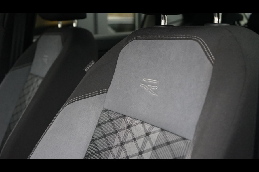 Volkswagen Polo 1.0 TSI 3x R-Line 110PK AUTOMAAT-ACC-CAMERA-CARPLAY-DAB-GROOT NAVI-IQ LIGHT-KEYLESS-VIRTUEEL
