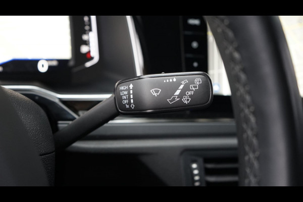 Volkswagen Polo 1.0 TSI 3x R-Line 110PK AUTOMAAT-ACC-CAMERA-CARPLAY-DAB-GROOT NAVI-IQ LIGHT-KEYLESS-VIRTUEEL