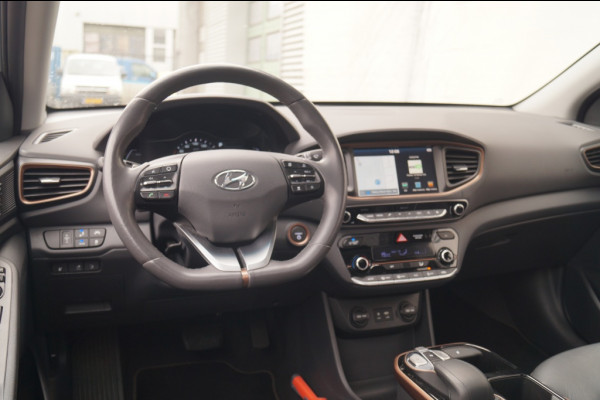 Hyundai IONIQ Premium EV -SOH95%-LEER-S.DAK-NAVI-CAM-PDC-ECC-