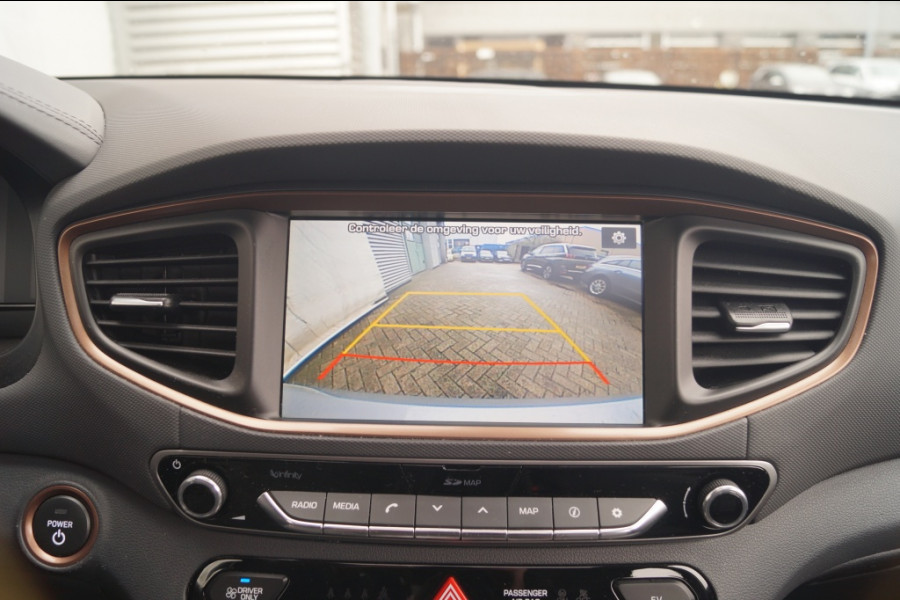 Hyundai IONIQ Premium EV -SOH95%-LEER-S.DAK-NAVI-CAM-PDC-ECC-