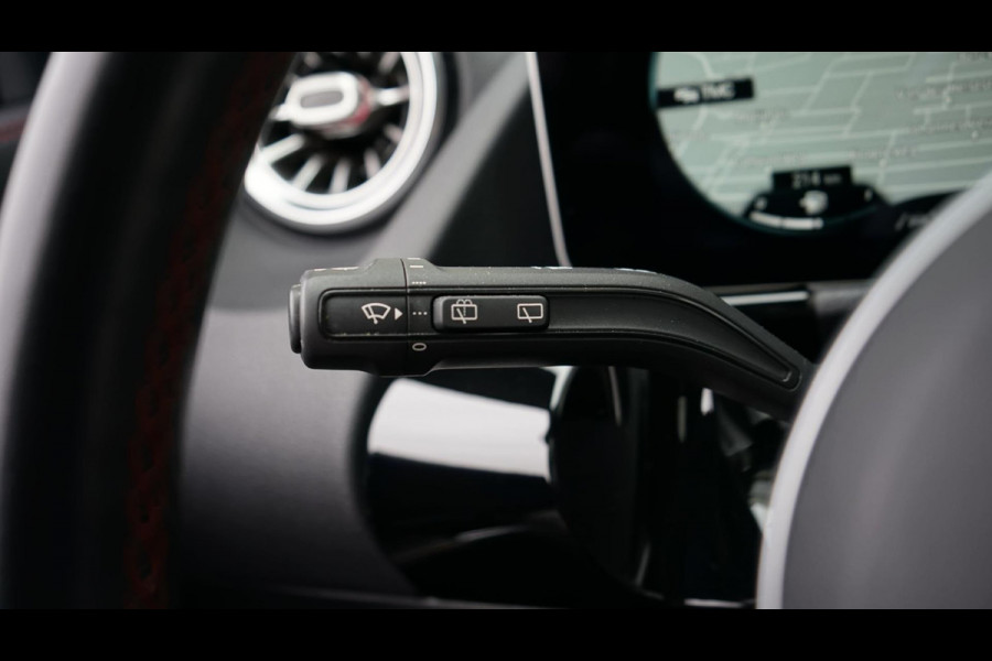 Mercedes-Benz GLA 250 4MATIC AMG NIGHT AUTOMAAT-360 CAMERA-AMBIANCE-BURMESTER-KEYLESS-NAVIGATIE-PANO-WINTER-Etc.