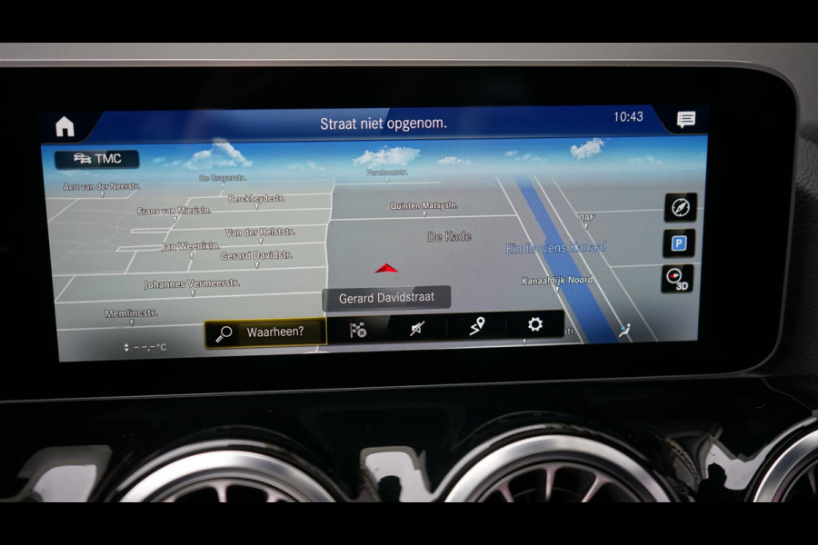 Mercedes-Benz GLA 250 4MATIC AMG NIGHT AUTOMAAT-360 CAMERA-AMBIANCE-BURMESTER-KEYLESS-NAVIGATIE-PANO-WINTER-Etc.