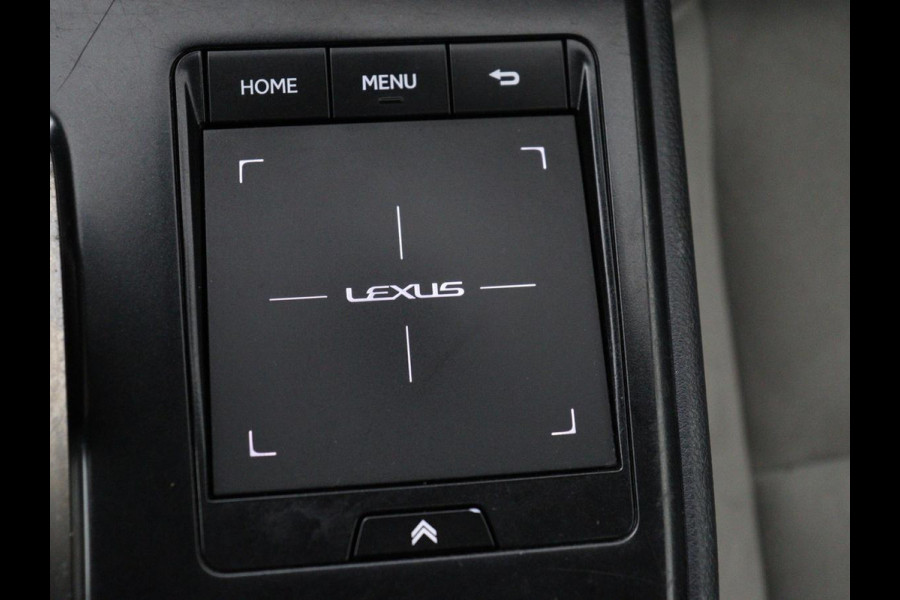 Lexus UX 300e 54 kWh | Alcantara | Adaptive cruise | Carplay | Full LED | Elektrische stoelen | Climate control | Bluetooth | DAB