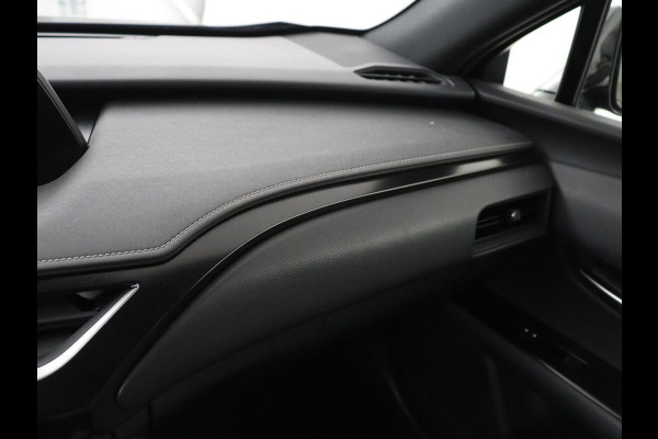 Lexus UX 300e 54 kWh | Alcantara | Adaptive cruise | Carplay | Full LED | Elektrische stoelen | Climate control | Bluetooth | DAB