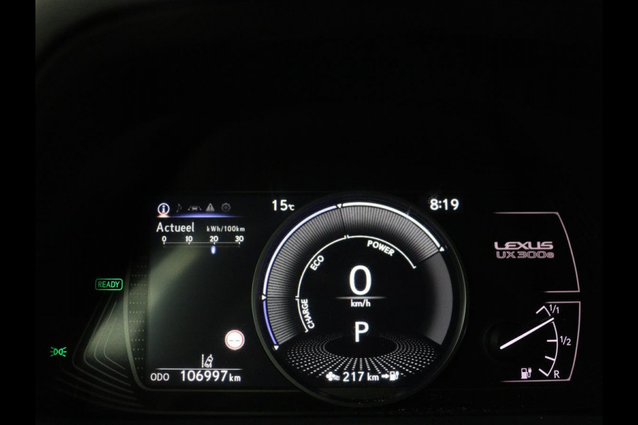 Lexus UX 300e 54 kWh | Alcantara | Adaptive cruise | Carplay | Full LED | Elektrische stoelen | Climate control | Bluetooth | DAB