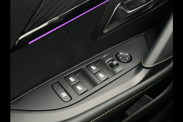 Peugeot 208 1.2 Hybrid 145 e-DCS6 GT | ACC | Vision Pack | Navi | Carplay | LED