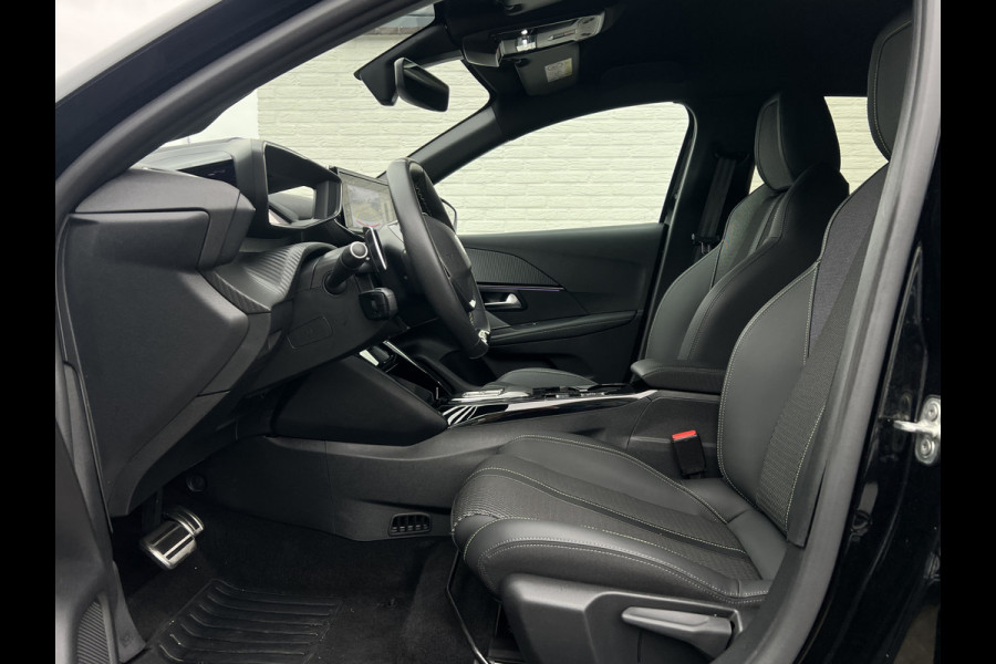 Peugeot 208 1.2 Hybrid 145 e-DCS6 GT | ACC | Vision Pack | Navi | Carplay | LED