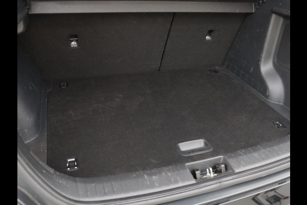 Hyundai Kona EV Fashion 64 kWh | SOH 100% | 3 Fase | Head-Up | Camera | Adaptive cruise | Krell Audio | Wamtepomp | Carplay | Navigatie | Bluetooth