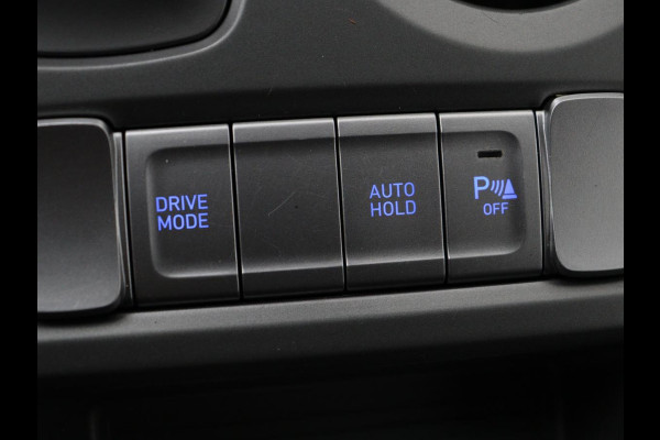 Hyundai Kona EV Fashion 64 kWh | SOH 100% | 3 Fase | Head-Up | Camera | Adaptive cruise | Krell Audio | Wamtepomp | Carplay | Navigatie | Bluetooth