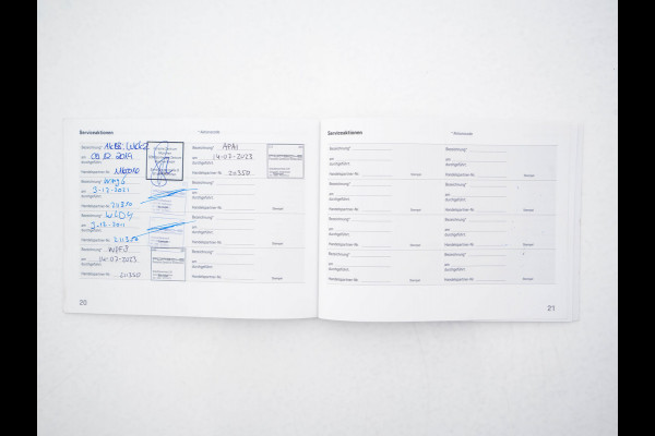 Porsche Panamera Sport Turismo 3.0 4 Aut. *PANO | SPORTCHRONO-PACK | LEATHER | FULL-LED | MEMORY-PACK | TOP-VIEW | KEYLESS | NAVI-FULLMAP | HEATED-SPORTSEATS | DAB+ | PRIVACY-GLASS | SHIFT-PADDLES | 21''ALU*