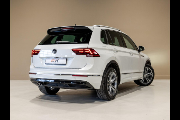 Volkswagen Tiguan 2.0 TSI 4Motion Highline / 180pk / R-Line / Achteruitrijcamera / Cruise / Navigatie / Apple Carplay