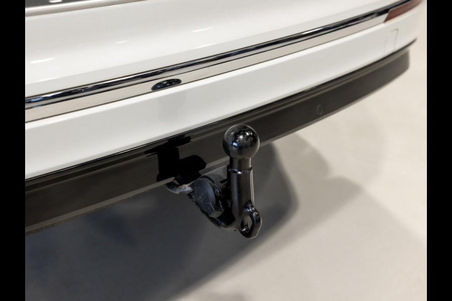 Volkswagen Tiguan 2.0 TSI 4Motion Highline / 180pk / R-Line / Achteruitrijcamera / Cruise / Navigatie / Apple Carplay